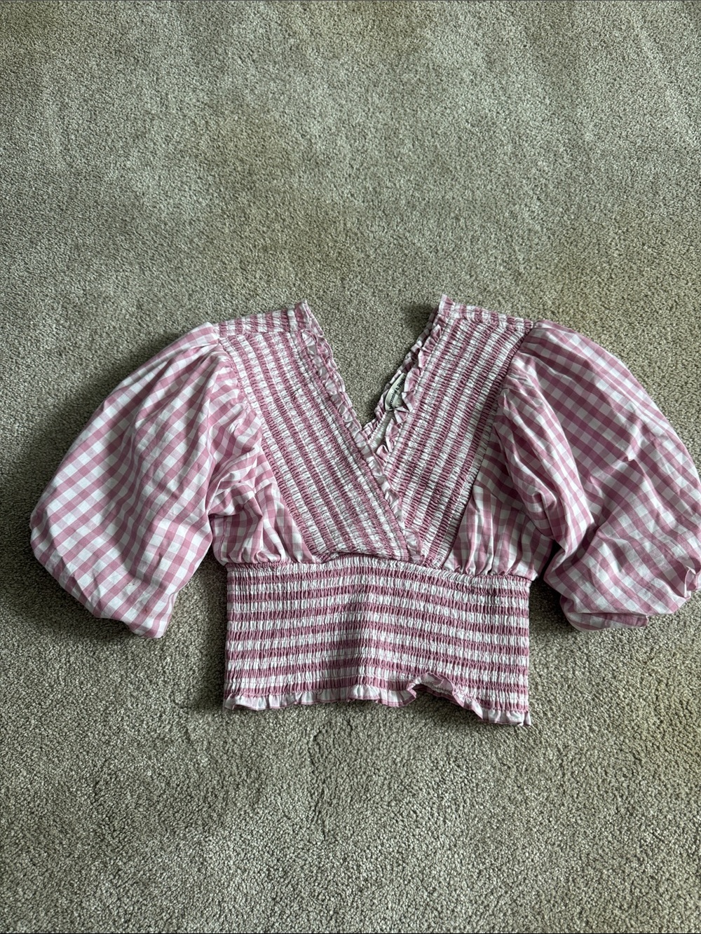 Abercrombie & Fitch Pink Gingham Smocked Puff Sleeve Crop Top